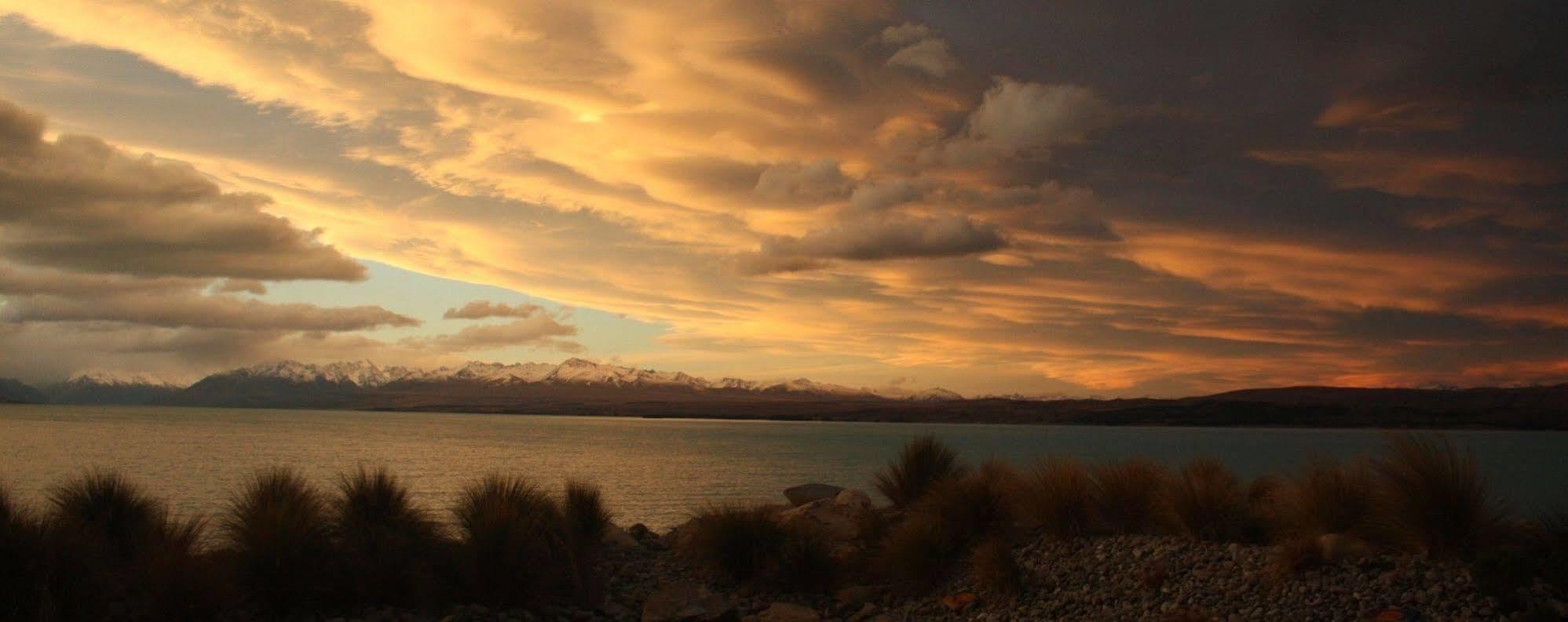 Lakestone Lodge Pukaki Esterno foto